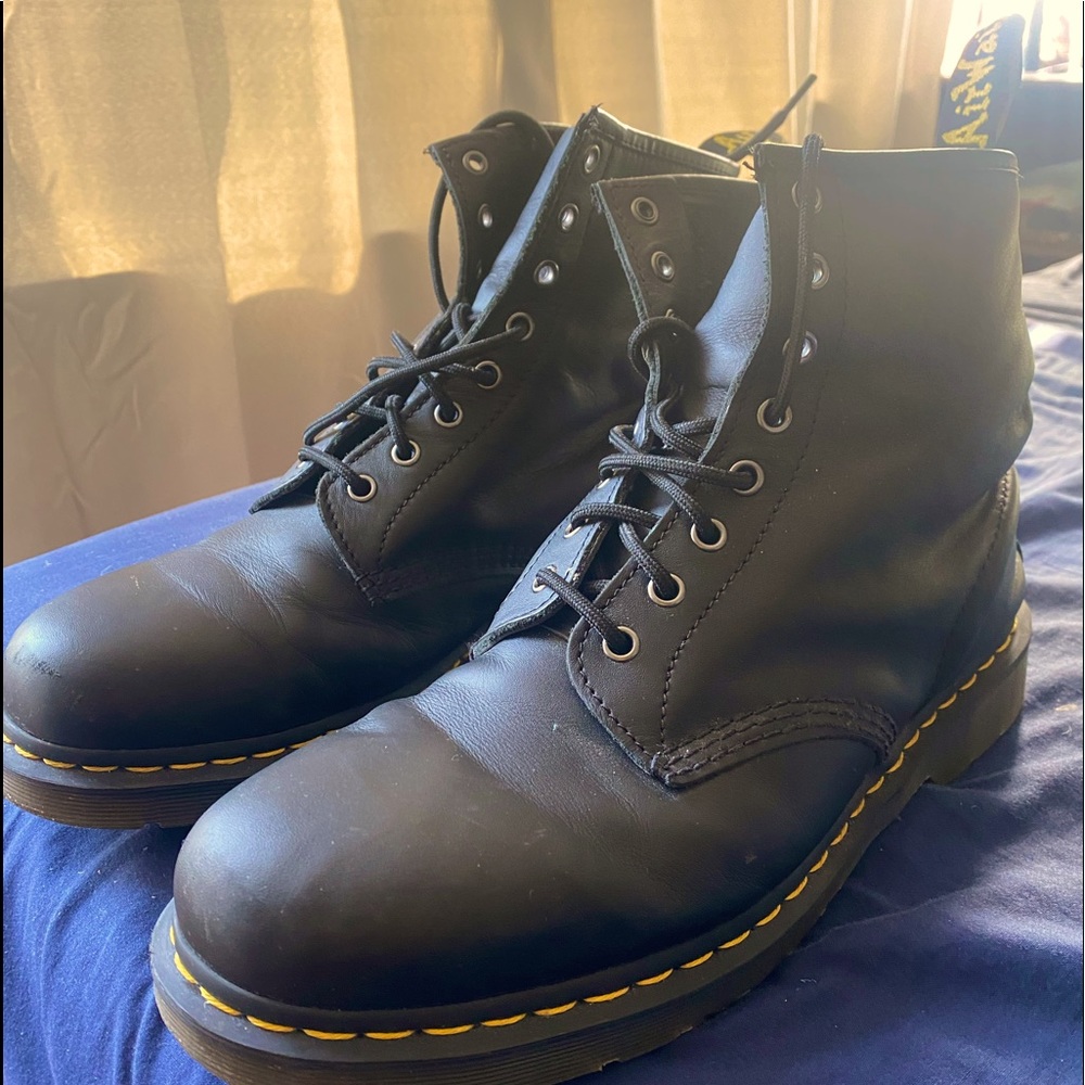 COPY - Dr. Martens rarely used. Size 12